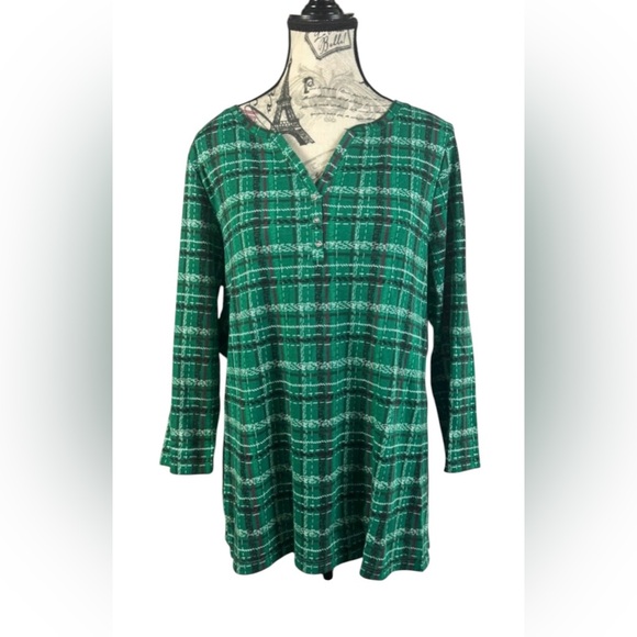 Karen Scott Tops - Karen Scott Green/Red Christmas Plaid Buttoned V-Neck Long Sleeve Tunic Size L